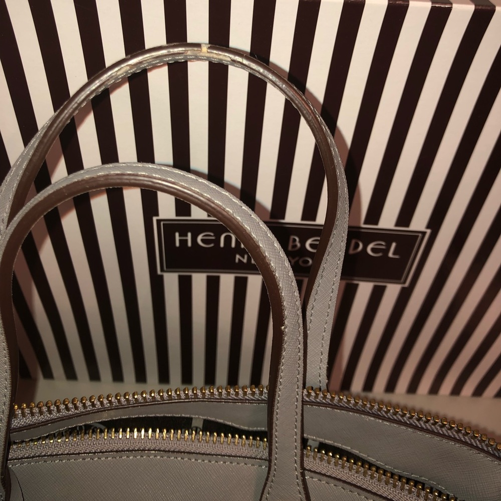 COLLECTIBLE! Henri Bendel West 57th crossbody bag - Picture 7 of 8